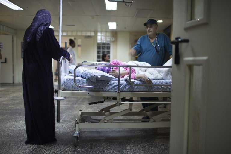 Photo of Syrian refugees being treated at an Israeli hospital
